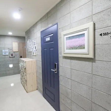 Daegu Midtown Hostel Exterior photo