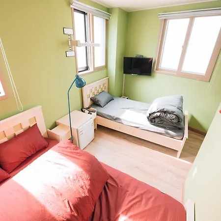 Daegu Midtown Hostel Exterior photo