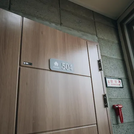 Daegu Midtown Hostel Exterior photo