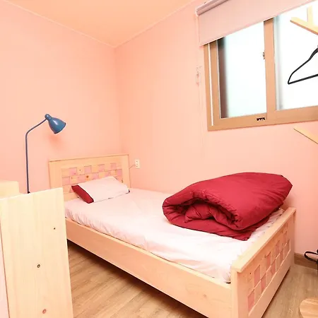 Daegu Midtown Hostel Exterior photo