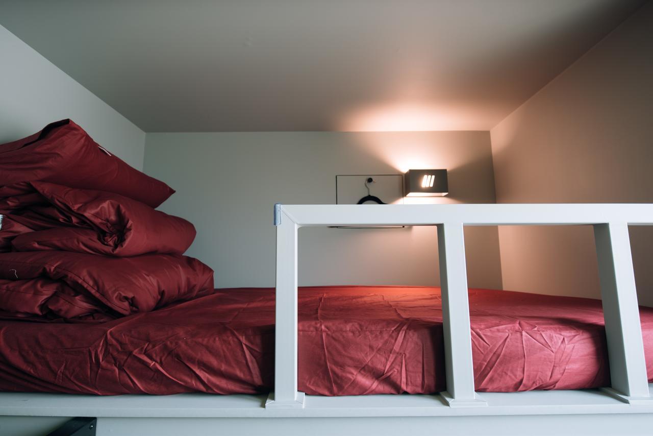 Midtown Hostel *