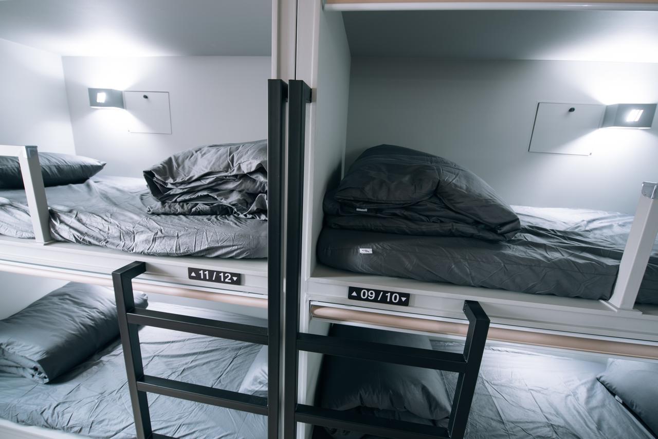 Midtown Hostel *